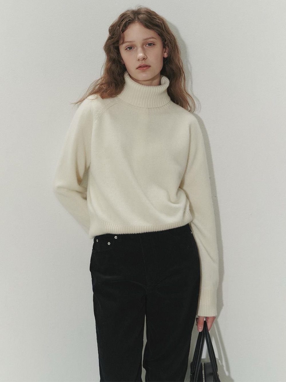 Dunst essential wool knit turtleneck sweater